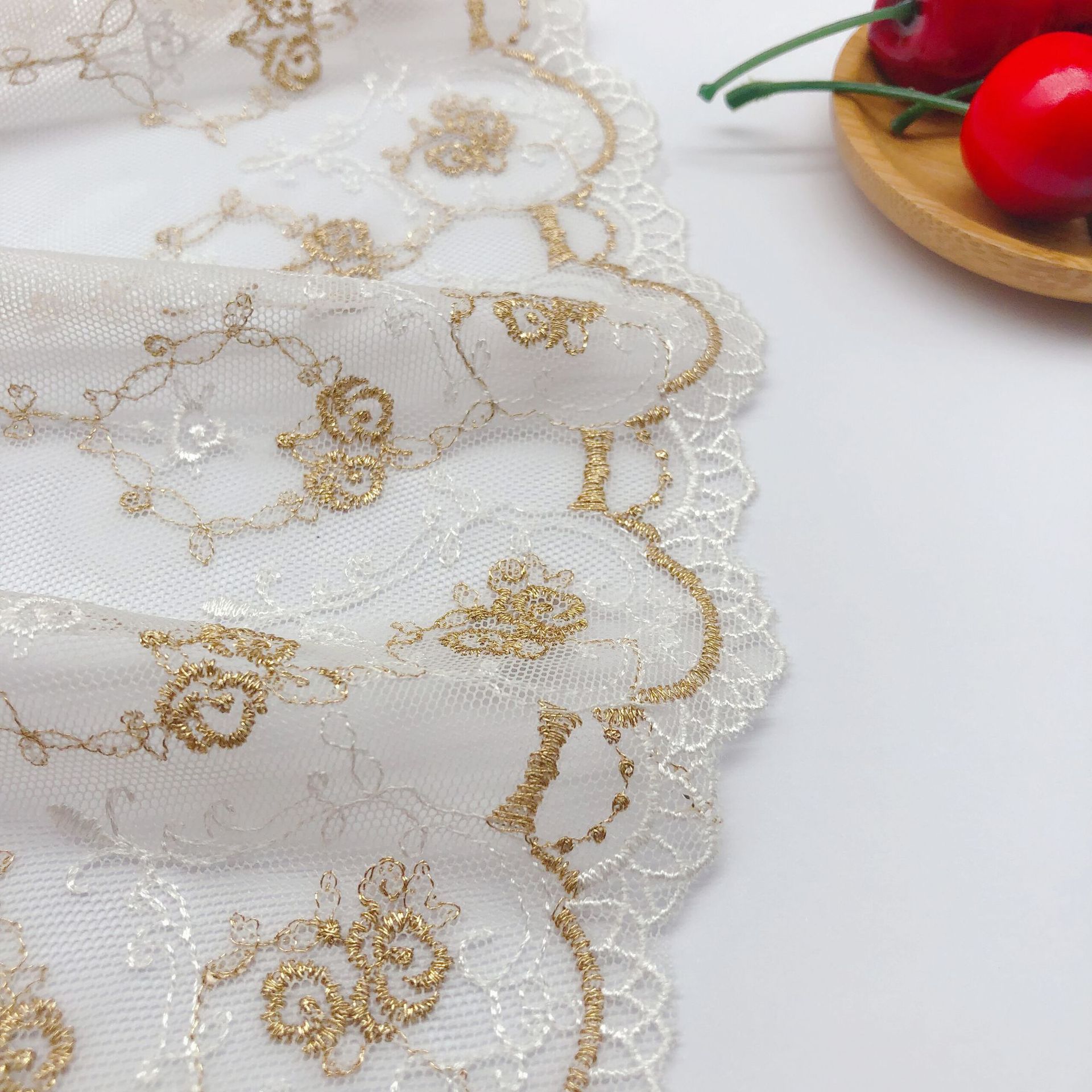 Embroidery Rose - ความกว้าง 16.2 ซม.ตาข่ายเย็บปักถักร้อยด้ายสีทอง Rose ลูกไม้ผ้า DIY