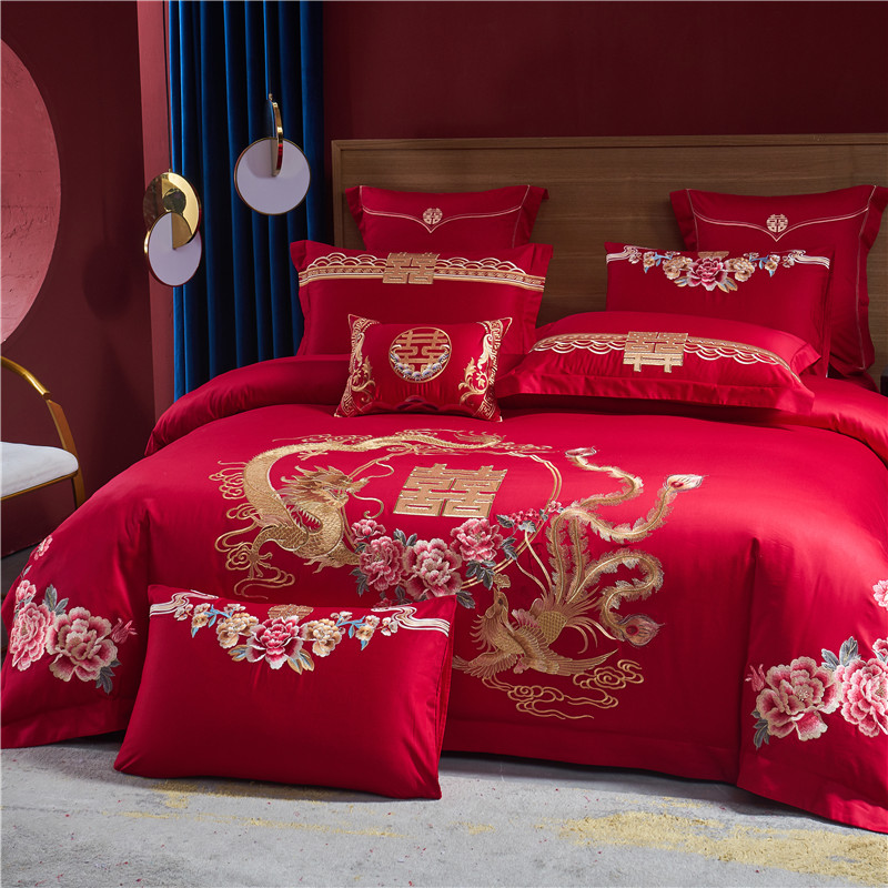 Embroidery Quilt Cover - ชุดเครื่องนอนผ้าฝ้าย 100% ลายปักมังกรทองและนกฟีนิกซ์สุดหรู สไตล์จีน สำหรับงานแต่งงาน สีแดง