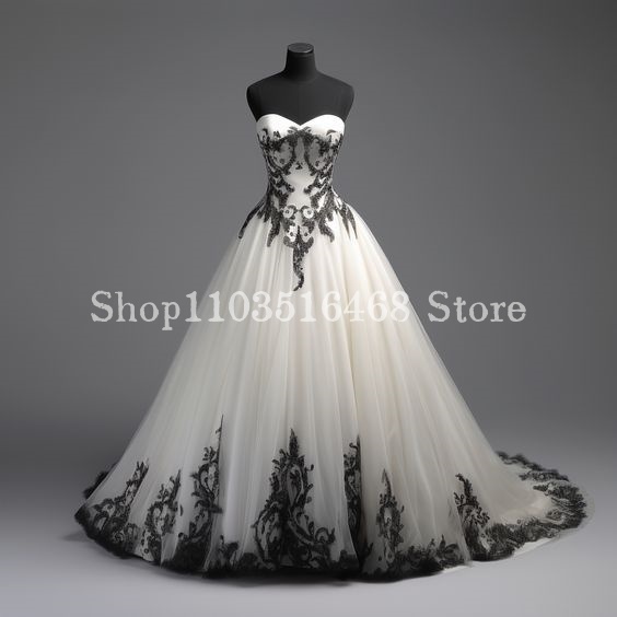 Embroidery White Dress - สีดําสีขาวแบบกอธิคปักชุดแต่งงาน Dreamy ประณีต Plunge Corset Mermaid