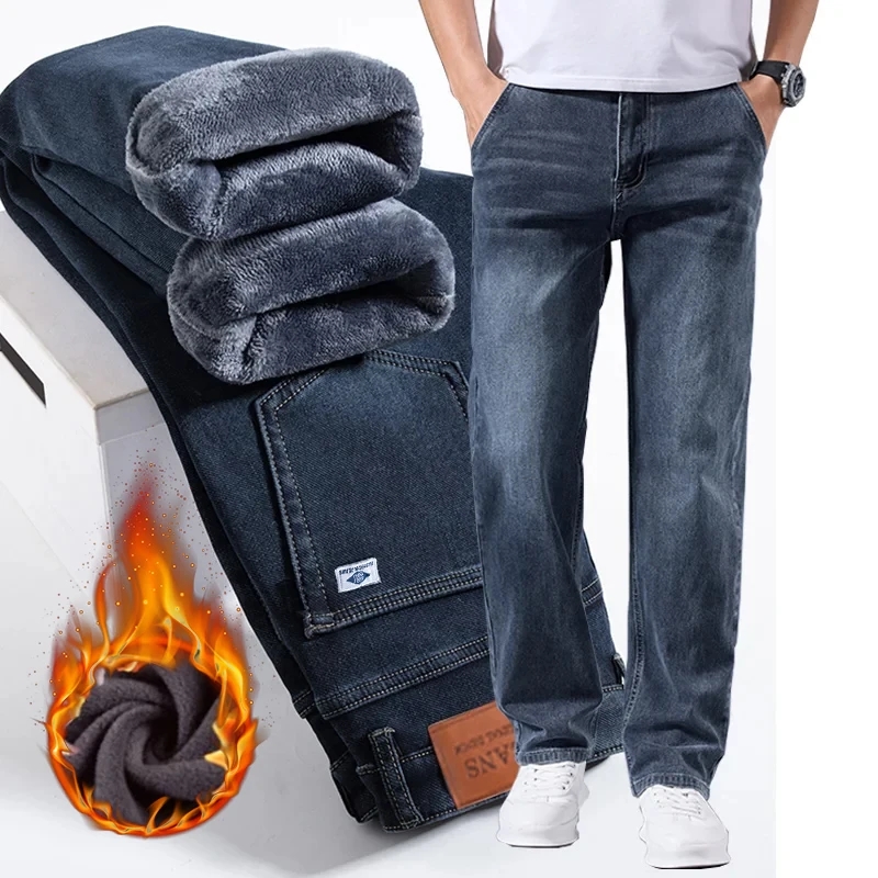 Embroidery On Jeans - กางเกงยีนส์บุขนหนานุ่มสำหรับผู้ชาย สไตล์ลำลองธุรกิจ ทรงตรงหลวมคลาสสิก ผ้ากำมะหยี่อุ่น ใส่ได้ทุกวันในออฟฟิศ