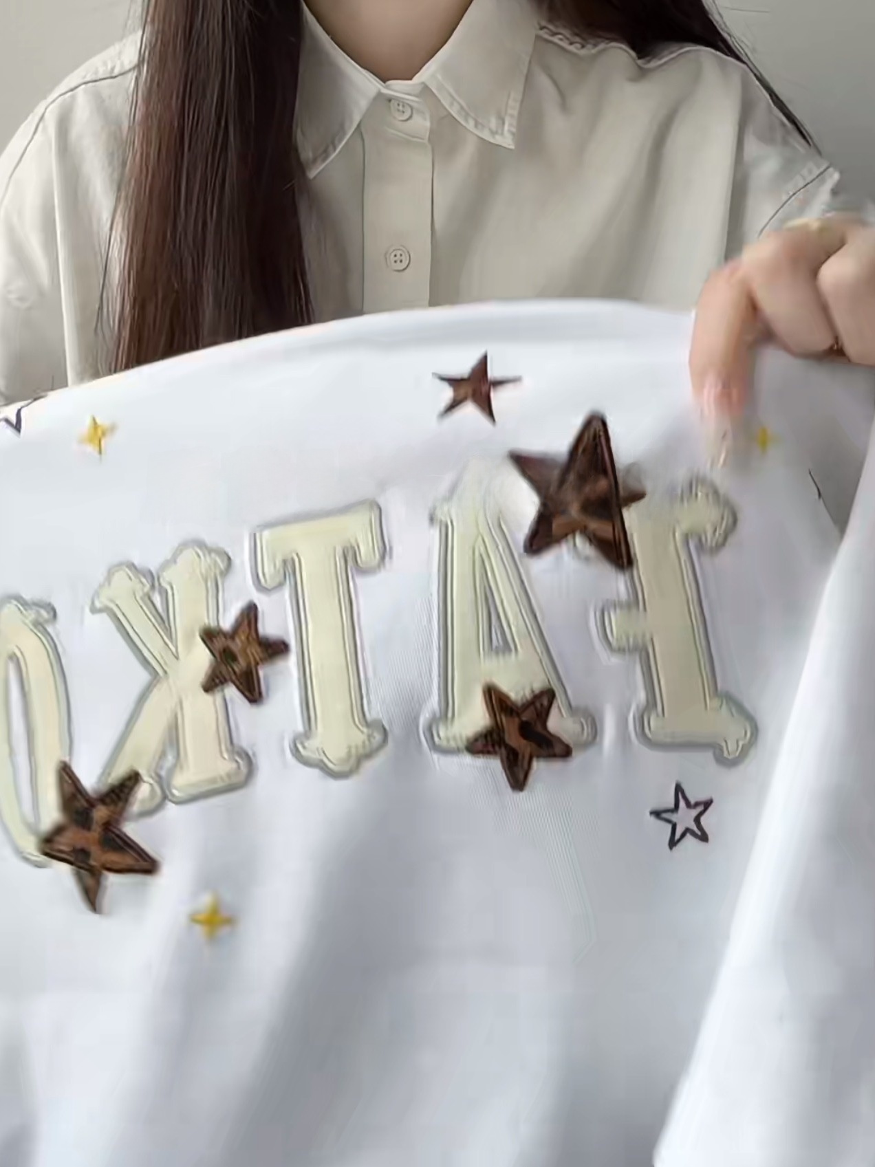 เสื้อยืดผ้าฝ้ายแขนสั้นปักลายดา - Embroidery Cotton Shirt บทวิจารณ์และราคา