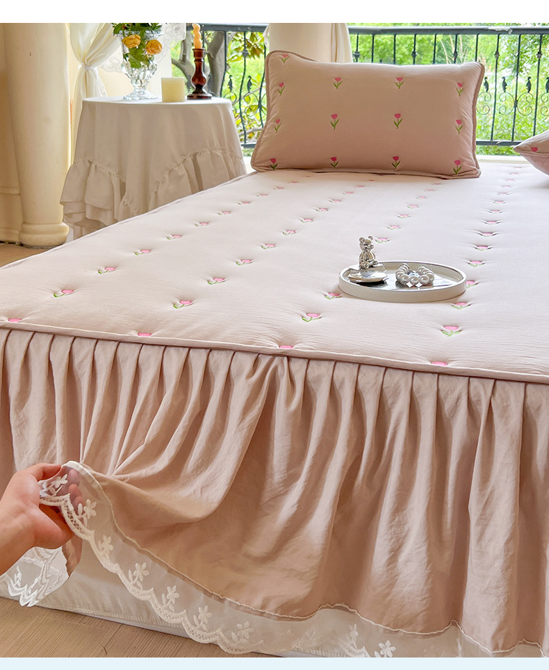 Thicken ผ้านวมผ้าฝ้ายชุดกระโปร - Embroidery Quilt Cover บทวิจารณ์และราคา