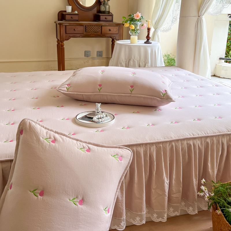 Thicken ผ้านวมผ้าฝ้ายชุดกระโปร - Embroidery Quilt Cover บทวิจารณ์และราคา