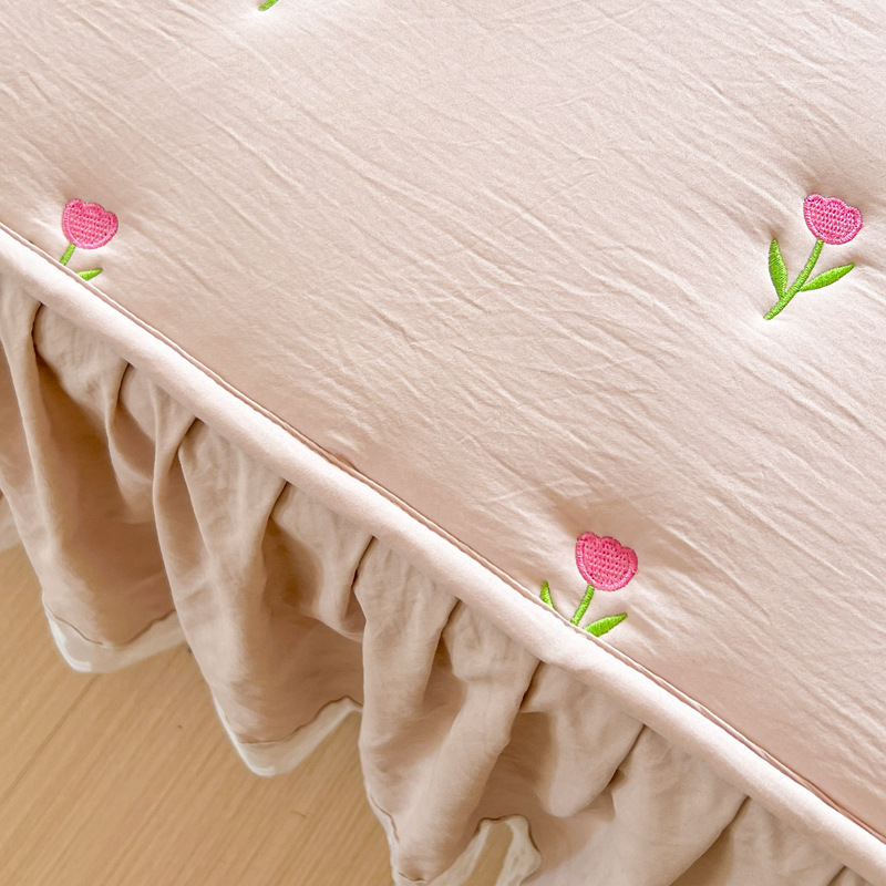 Thicken ผ้านวมผ้าฝ้ายชุดกระโปร - Embroidery Quilt Cover บทวิจารณ์และราคา