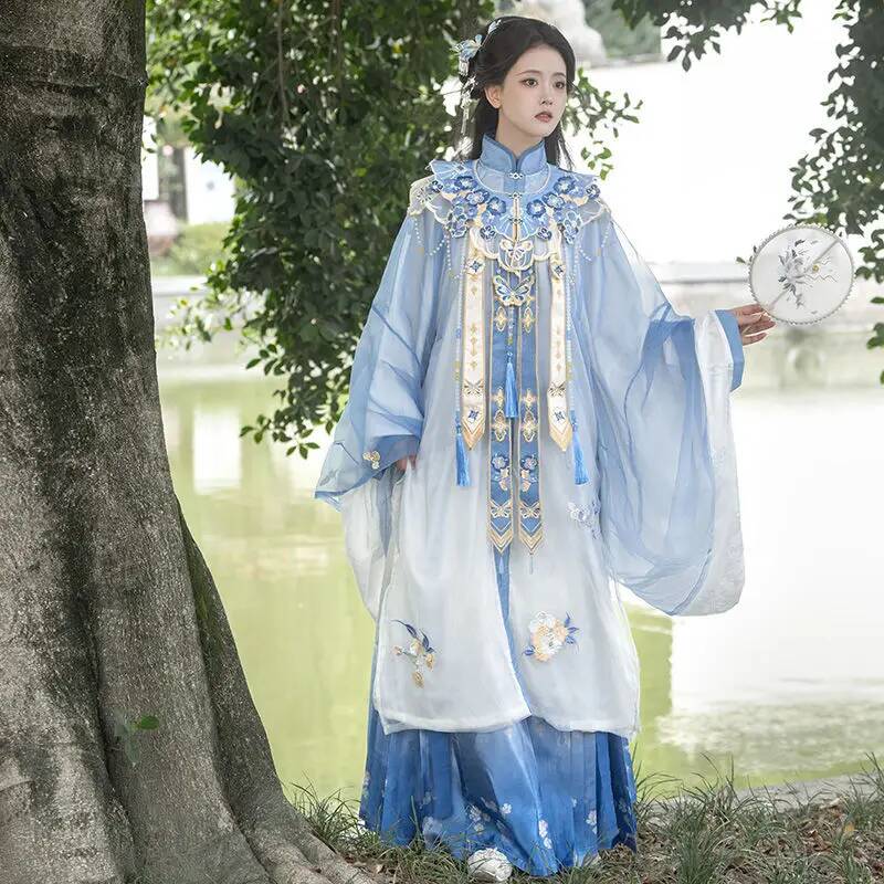 สองเดือน [หลานจินหลัว] ใหม่ฮั่ - Embroidery Knit บทวิจารณ์และราคา