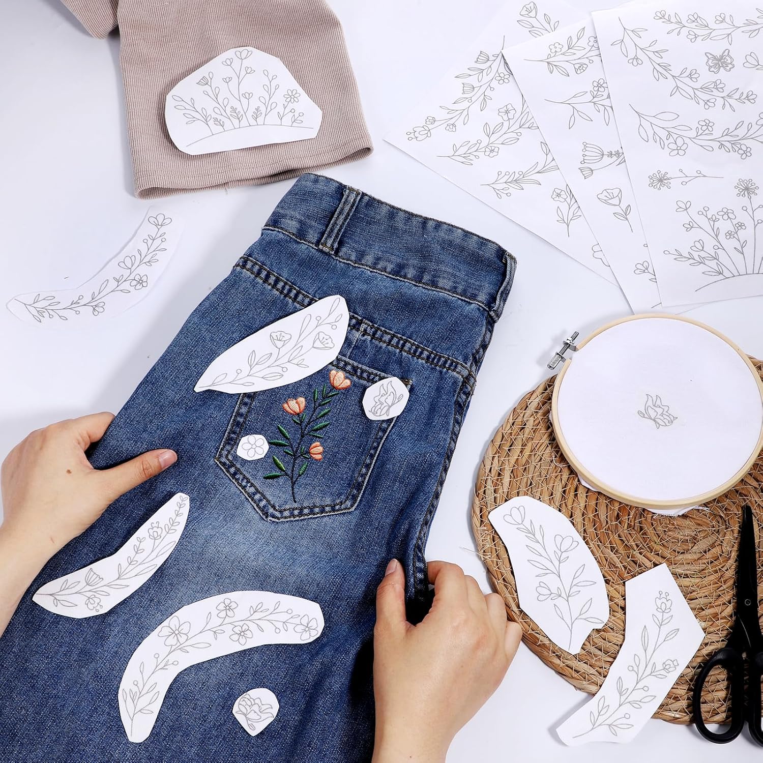 กระดาษปักลายละลายน้ำได้ Stick  - Embroidery Meaning บทวิจารณ์และราคา