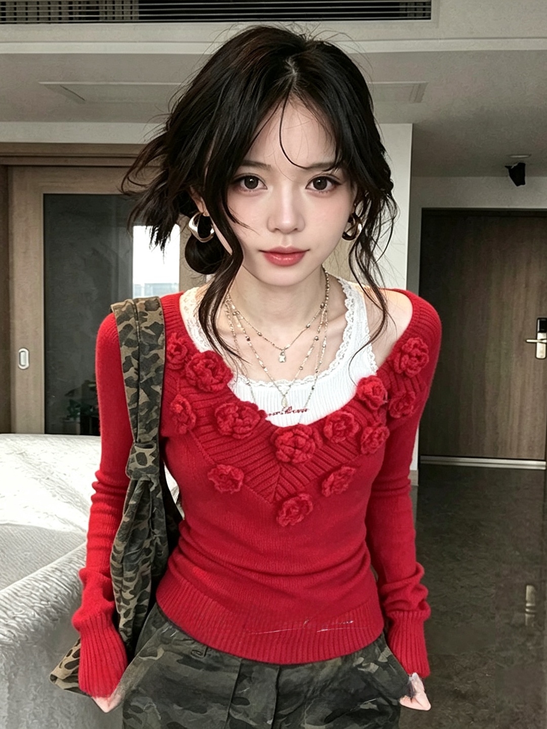 เสื้อถักคอวีสีแดงทรงสลิม แฟชั่ - Embroidery Design 3D บทวิจารณ์และราคา