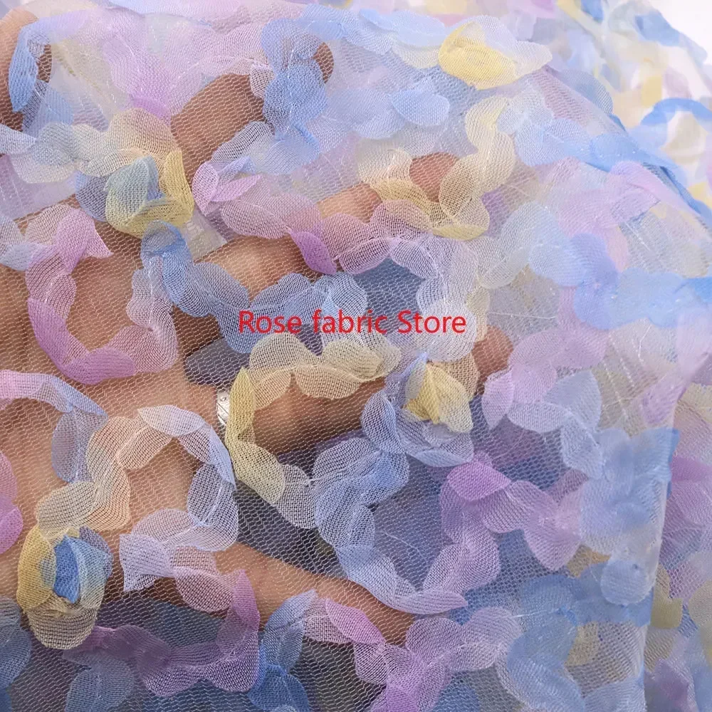 ผ้าชีฟองไล่เฉดสี แต่งด้วยลูกไม - Embroidery Rose บทวิจารณ์และราคา