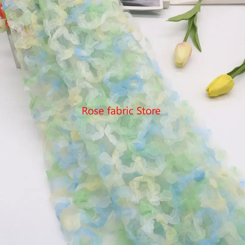 ผ้าชีฟองไล่เฉดสี แต่งด้วยลูกไม - Embroidery Rose บทวิจารณ์และราคา