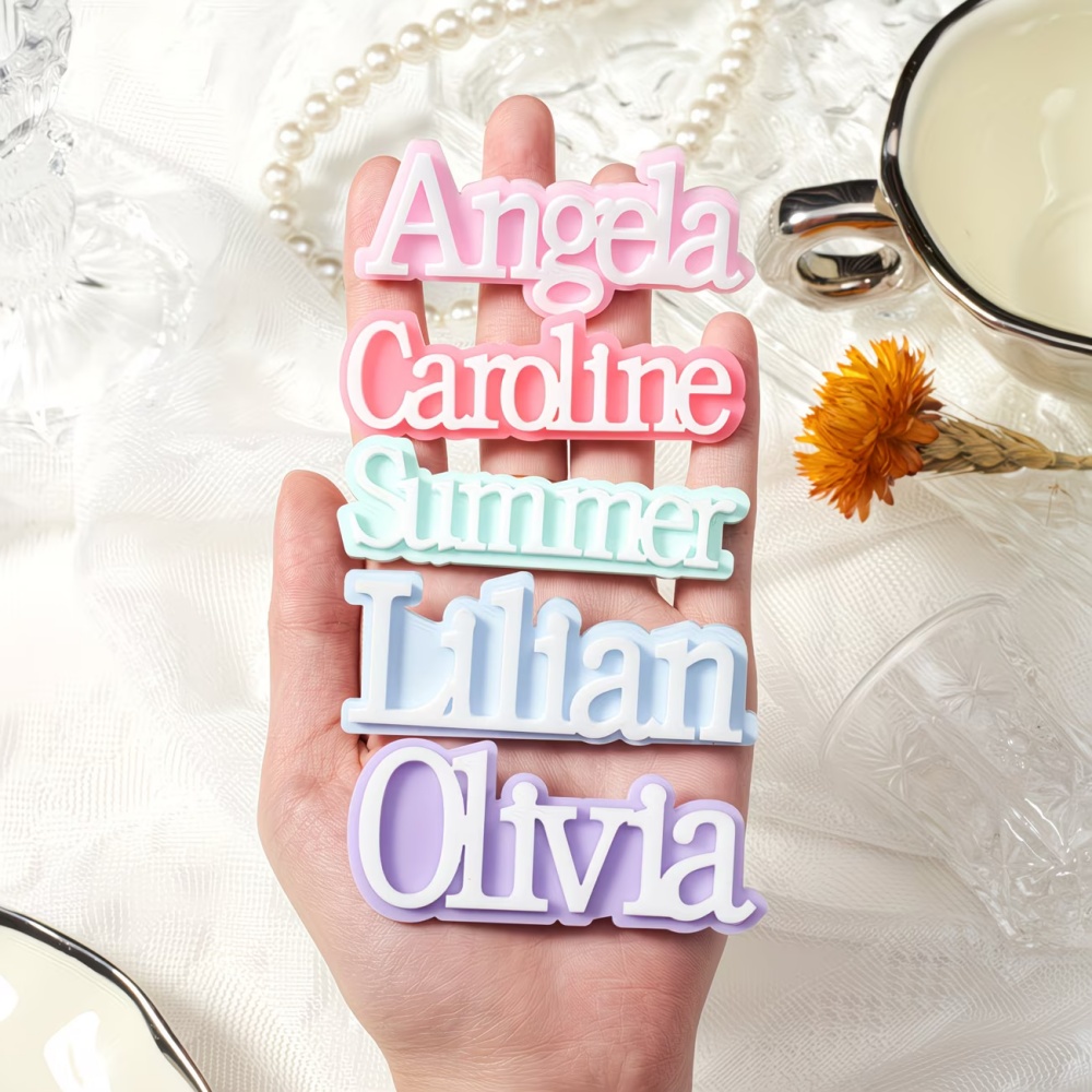 เข็มกลัดชื่อสั่งทำ ตัวเลือกสีแ - Embroidery Name บทวิจารณ์และราคา