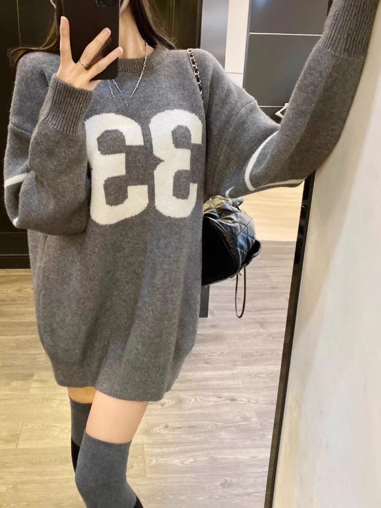 เสื้อสเวตเตอร์ถักสไตล์วินเทจ Y - Embroidery Knit บทวิจารณ์และราคา