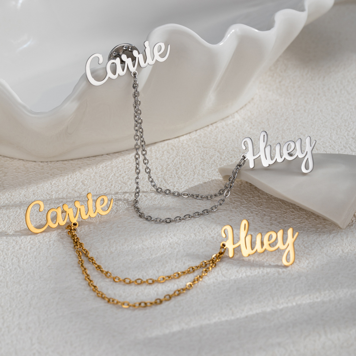 เข็มกลัดติดเสื้อแฟชั่น 2 ชื่อ  - Embroidery Name บทวิจารณ์และราคา
