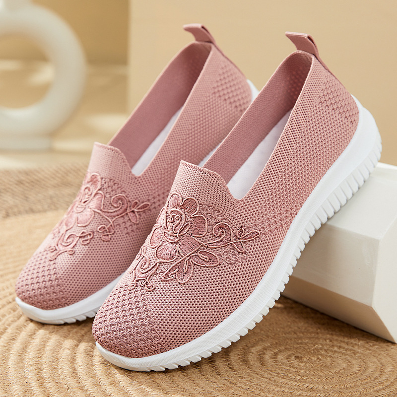 รองเท้าสลิปออนตาข่ายปักลายดอกไ - Embroidery Knit บทวิจารณ์และราคา