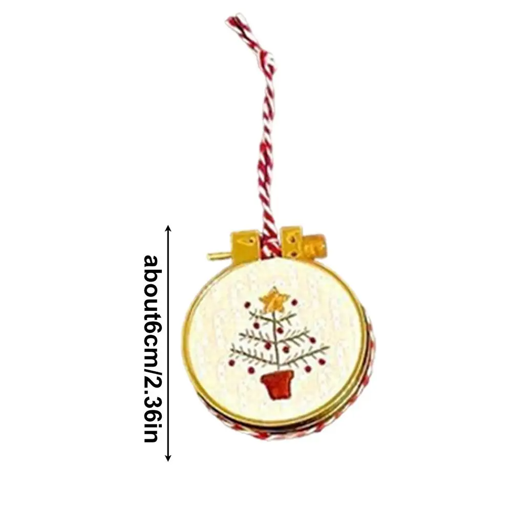 ชุดปักคริสต์มาส 2025 งานฝีมือ  - Embroidery Xmas Tree บทวิจารณ์และราคา