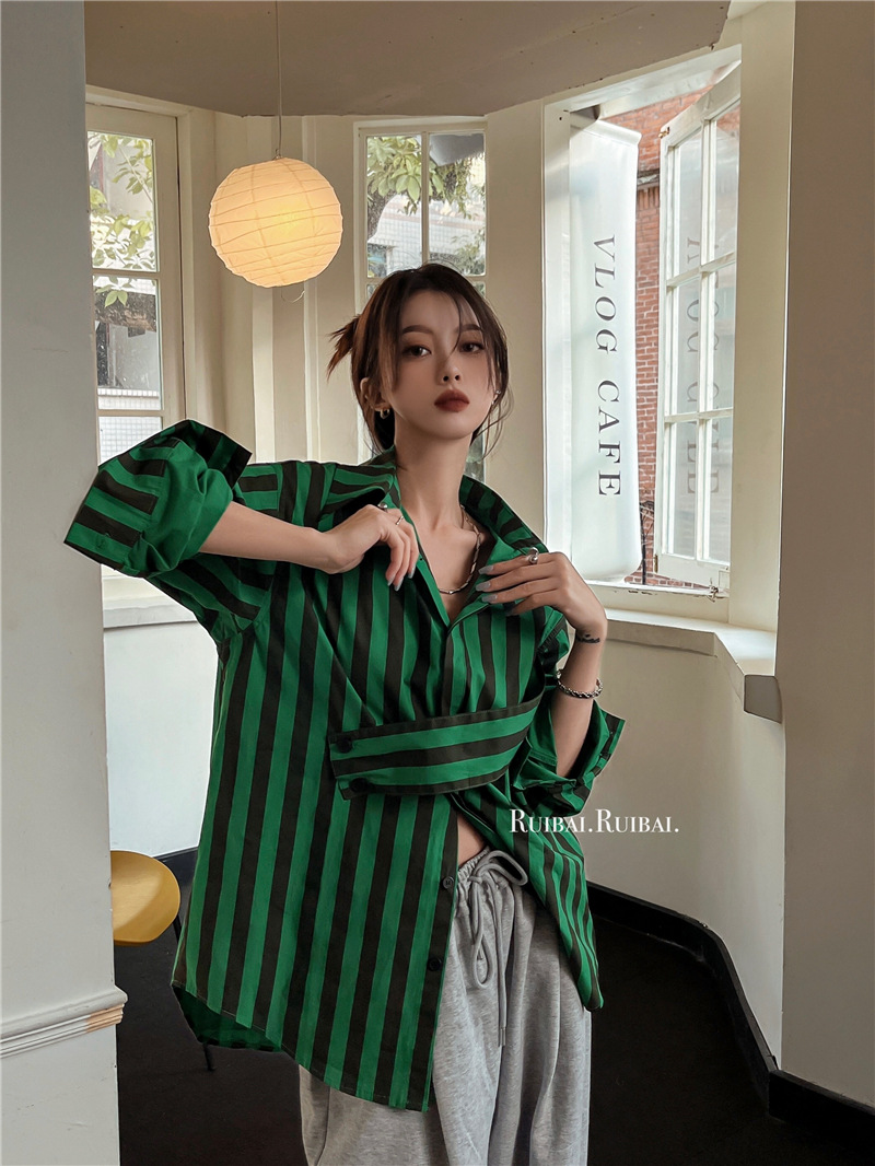 เสื้อเชิ้ตลายทางสไตล์เกาหลีแบบ - Embroidery Online บทวิจารณ์และราคา