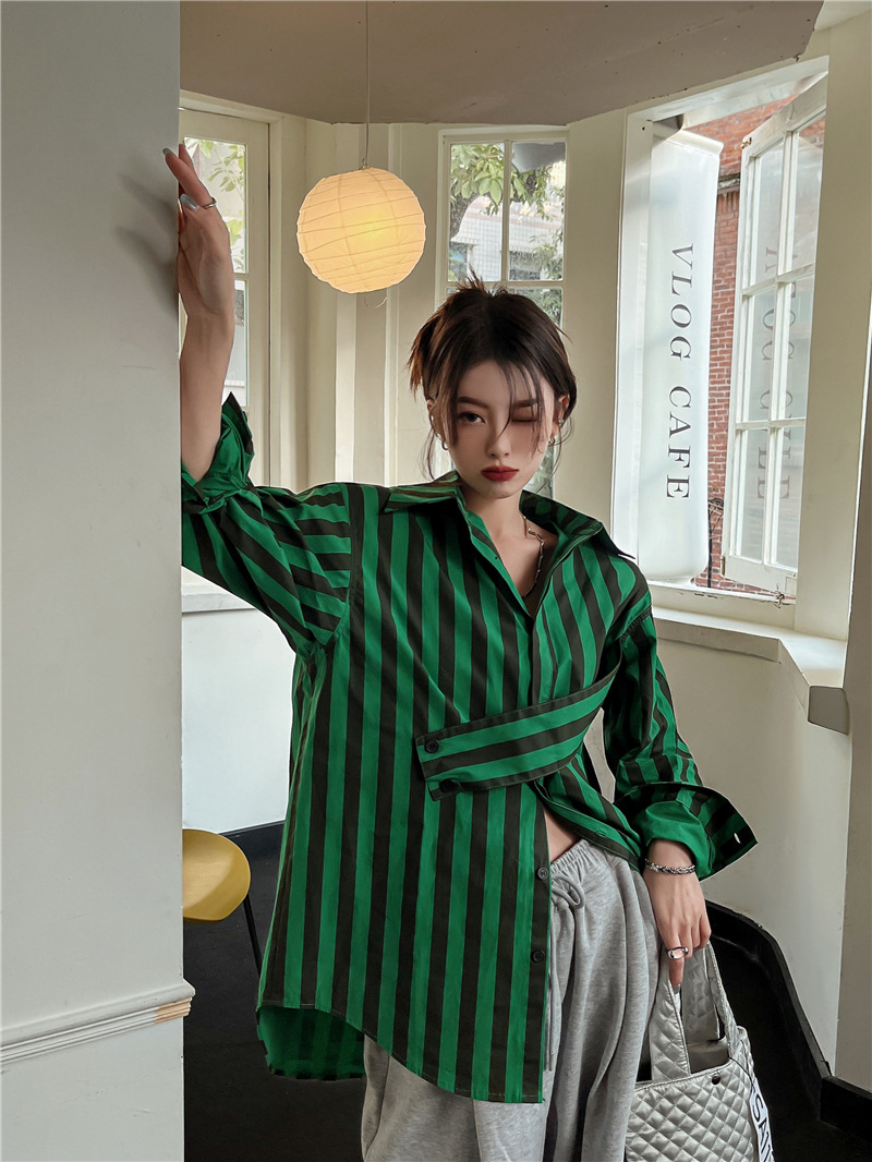 เสื้อเชิ้ตลายทางสไตล์เกาหลีแบบ - Embroidery Online บทวิจารณ์และราคา