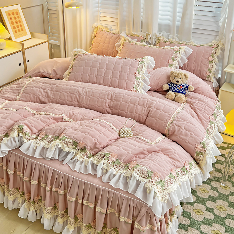 เกาหลีสีชมพู Princess ชุดเครื่ - Embroidery Quilt Cover บทวิจารณ์และราคา