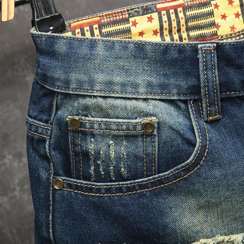 กางเกงยีนส์ขาสั้นผู้ชายสไตล์ยุ - Embroidery On Jeans บทวิจารณ์และราคา