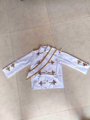 ชุดเครื่องแบบราชวงศ์สำหรับเด็ก - Embroidery Uniform บทวิจารณ์และราคา
