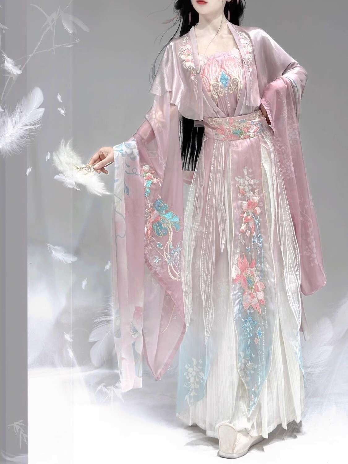 ใหม่ Hanfu Wei Jinfeng อุตสาหก - Embroidery Knit บทวิจารณ์และราคา